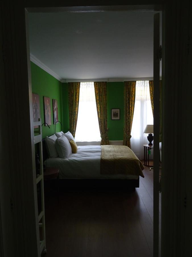 Emma'S B&B Гаага Экстерьер фото