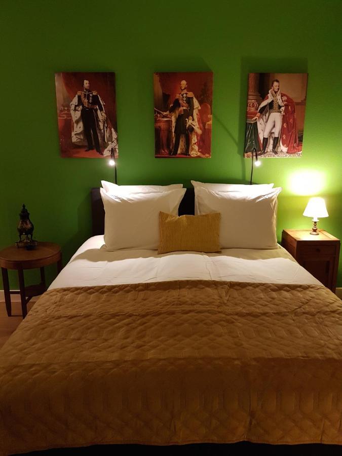 Emma'S B&B Гаага Экстерьер фото
